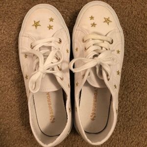 Star embroidered sneakers